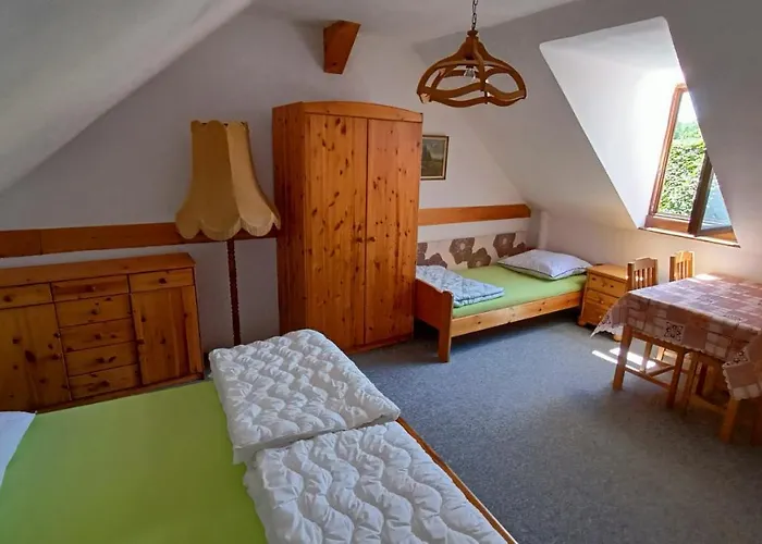 Atrium House -