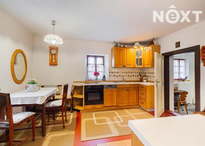 Apartment Atrium House - *